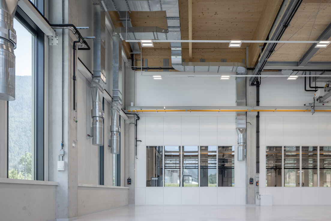 © © www.Lindner-Group.com © © www.Lindner-Group.com