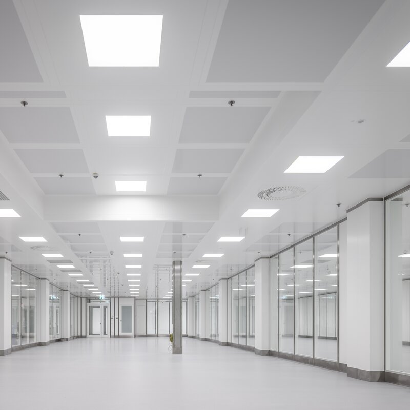 © © www.Lindner-Group.com © © www.Lindner-Group.com