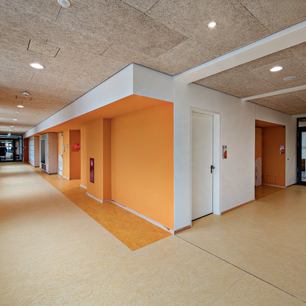 © © www.Lindner-Group.com © © www.Lindner-Group.com